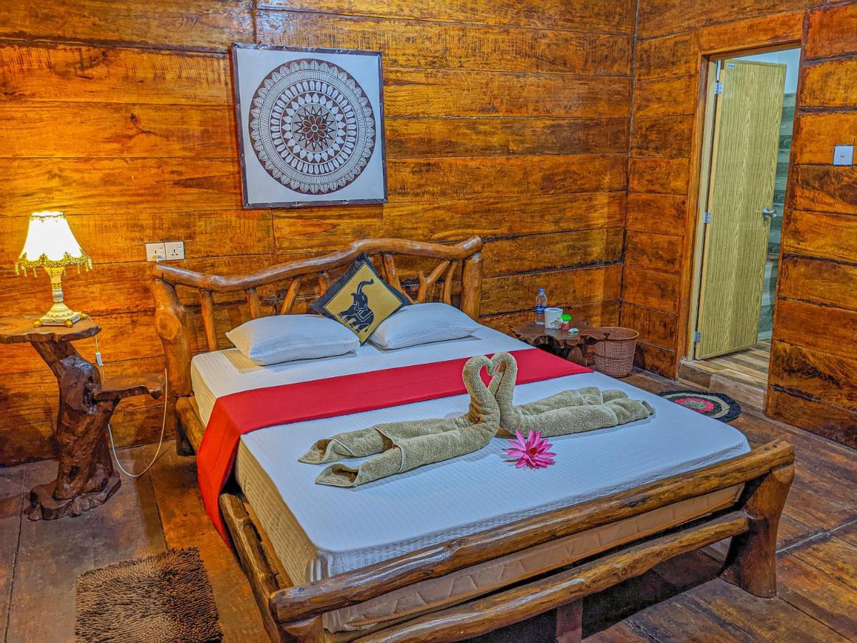 Choona Lodge 'View Of Sigiriya & Pidurangala With Sunrise' מראה חיצוני תמונה