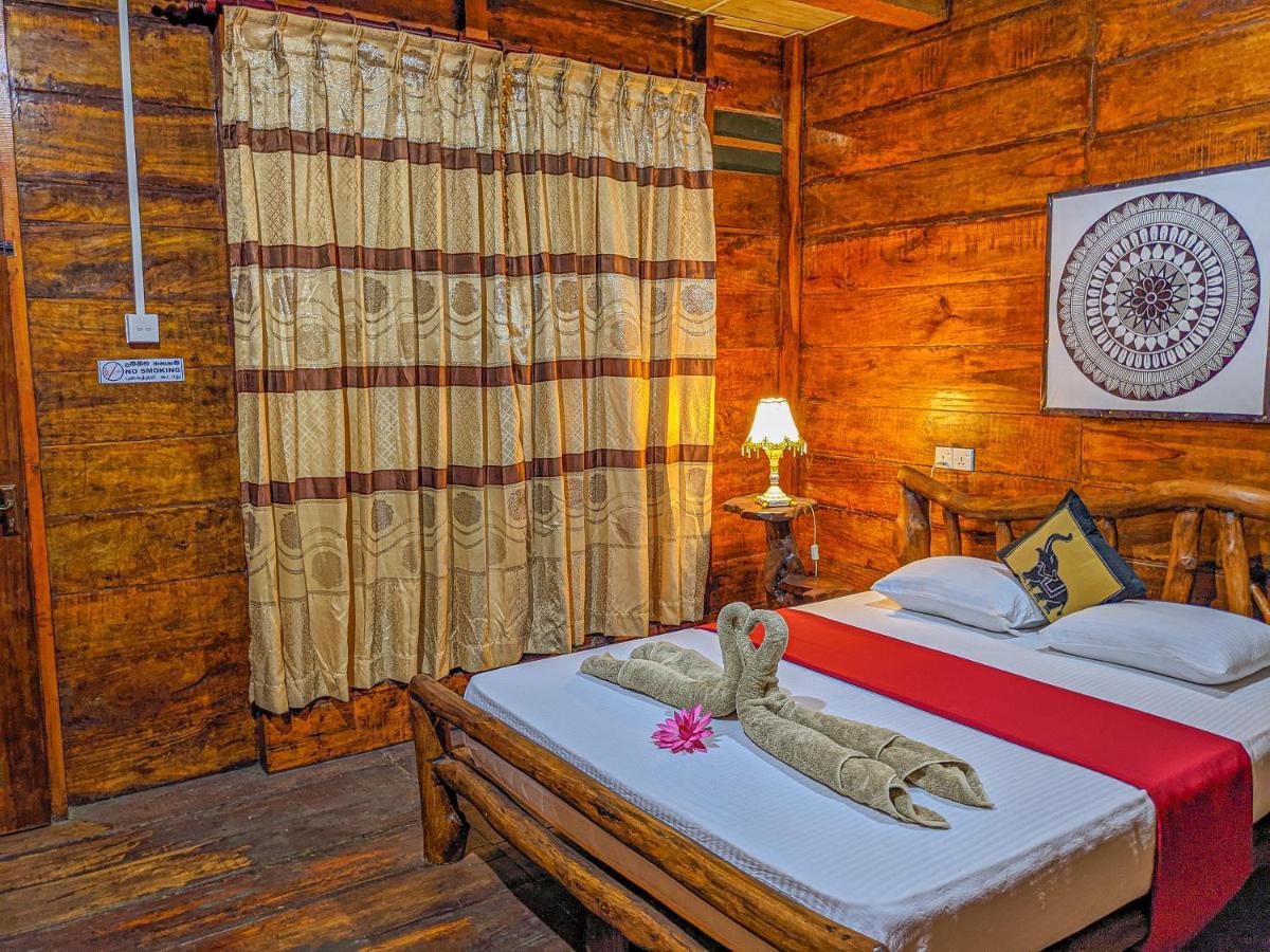Choona Lodge 'View Of Sigiriya & Pidurangala With Sunrise' מראה חיצוני תמונה