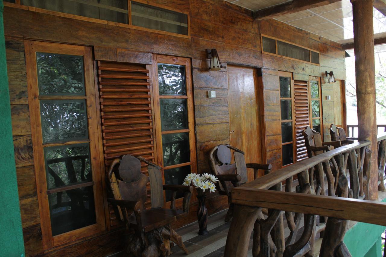 Choona Lodge 'View Of Sigiriya & Pidurangala With Sunrise' מראה חיצוני תמונה