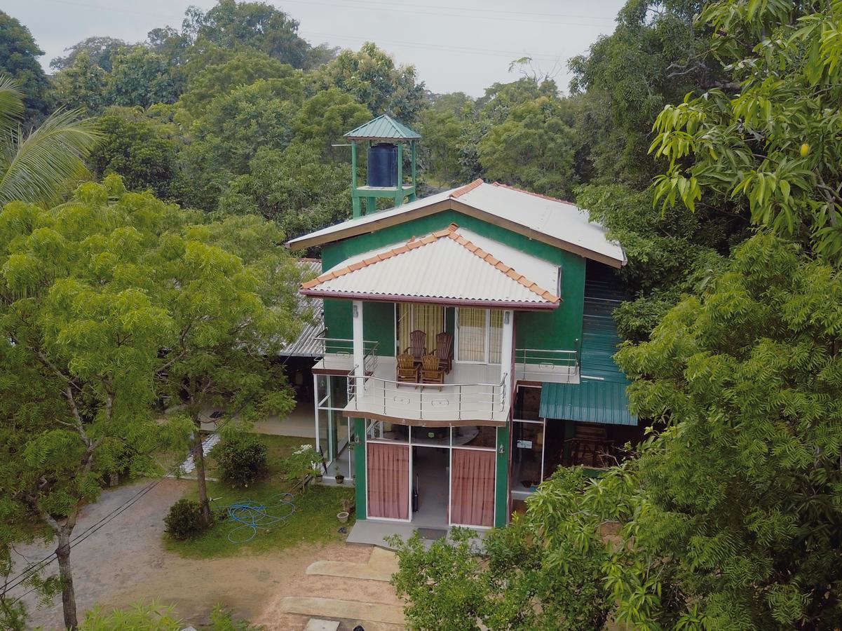 Choona Lodge 'View Of Sigiriya & Pidurangala With Sunrise' מראה חיצוני תמונה